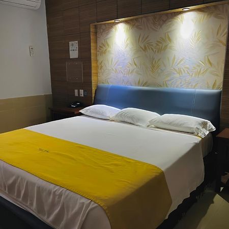 Hotel Maioris La Paz Bagian luar foto